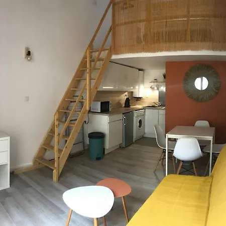 Joli A Proximite Du Village Naturiste Agde